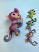 Fingerlings Interactive Monkey Toy Set - 1 Large  3 Mini Monkeys - Purple Green