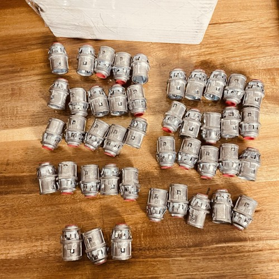 #ad Lot Of 43 38AST ARLINGTON SNAP2 IT 3 8 INCH CONDUIT CABLE CONNECTOR $34.95