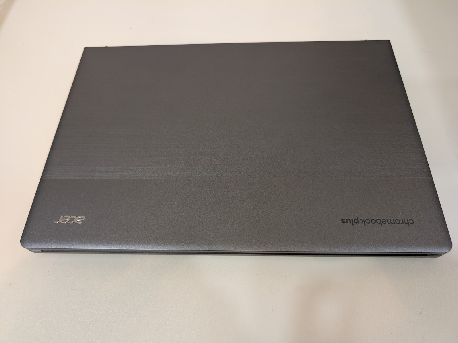 Chromebook Plus 514 Touchscreen 14 inch i3-N305 8GB RAM 256GB SSD Intel UHD