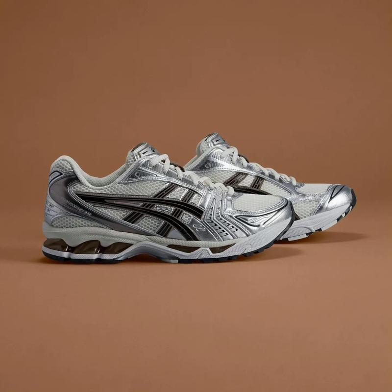 靴 asics Gel Kayano 14 28cm silver grey 22500161_52596517_600.jpg