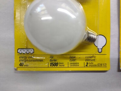 GE Lighting 44414 40 Watt White Vanity Globe Light Bulbs 2 packs for total 4 NEW