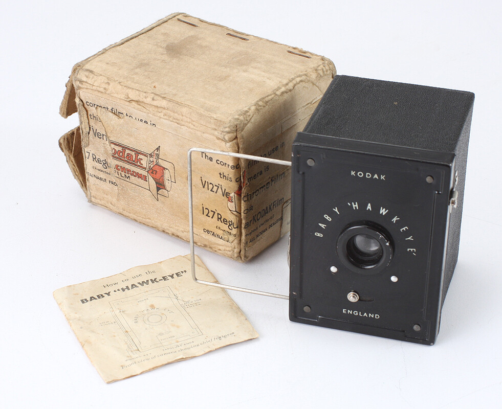 アイボリー KODAK LONDON BABY HAWKEYE + SHIPPING BOX, USES 127 FILM/cks/194495