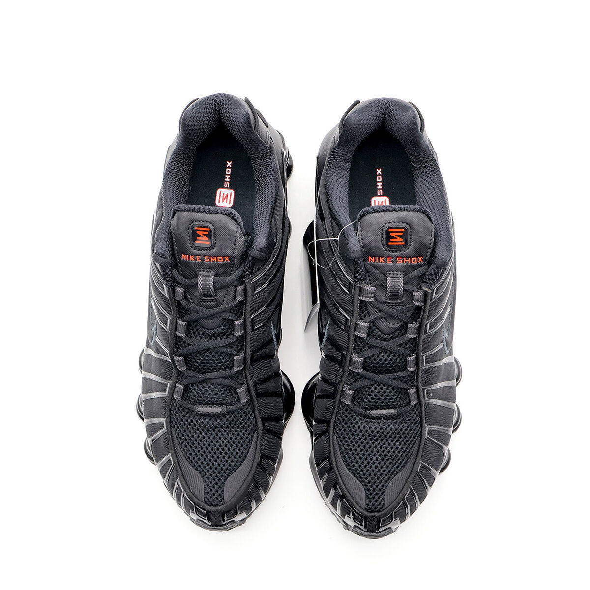 AR3566-002 Nike Shox TL Black and Max Orange Hematite AR3566-002 Nike Shox TL Black and Max Orange Hematite