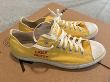 2006 Ugly Betty TV Show Season 1 Converse Yellow Canvas Shoes Mens Size 11