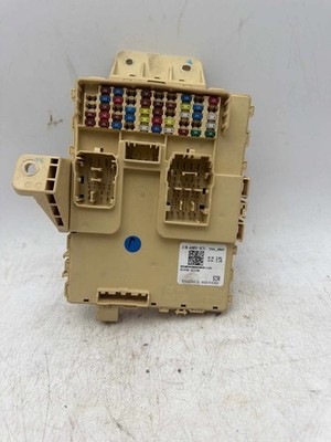 19-21 Hyundai Santa Fe Interior Fuse Box Relay 91950-S2250 OEM
