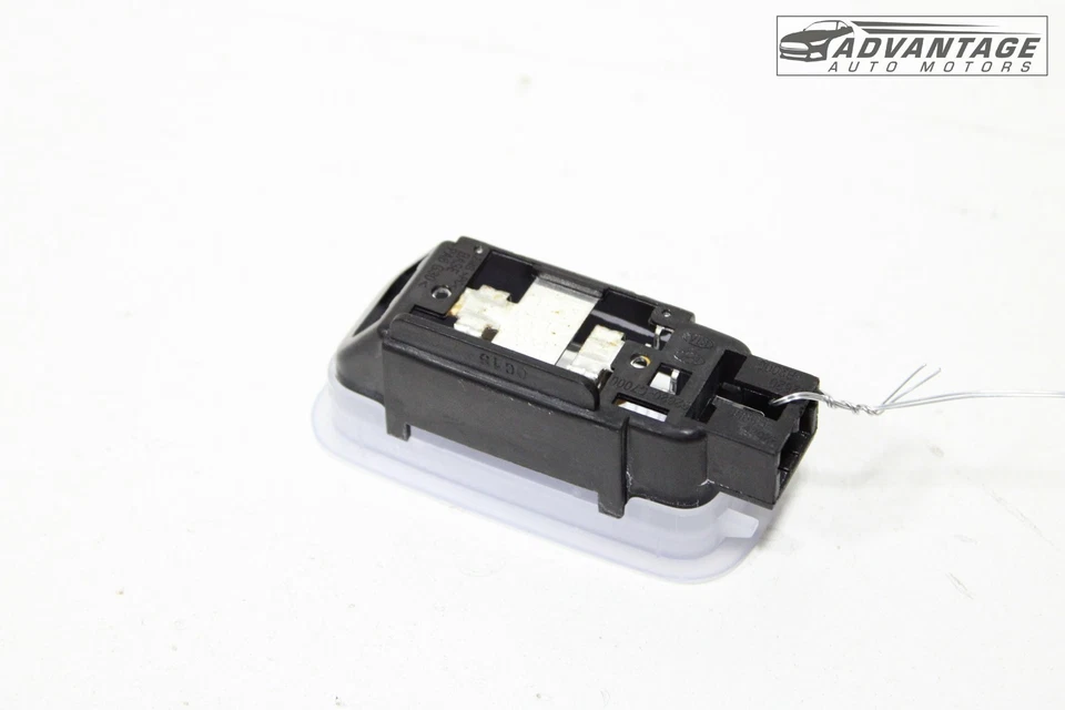 KIA SOUL SK3 2017-2025 MALETERO MALETERO CARGA IZQUIERDA LÁMPARA INTERIOR OEM Foto 4 de 4