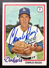 1978 Topps CHARLIE HOUGH Autographed Baseball Card #22 DODGERS
