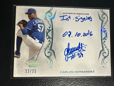 2018 Leaf Trinity Signatures 22/25 Carlos Hernandez #A-CH1 Autograph Signed Mint