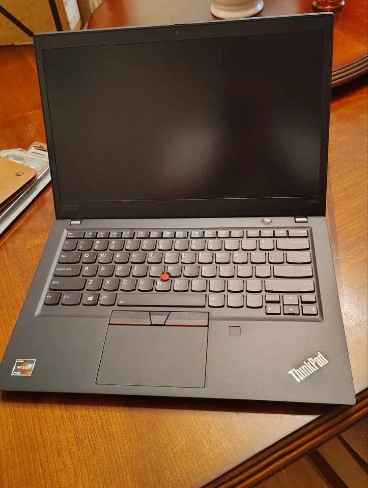 Lot Of brand new or Excellent Condition Thinkpads - Image 2 of 4