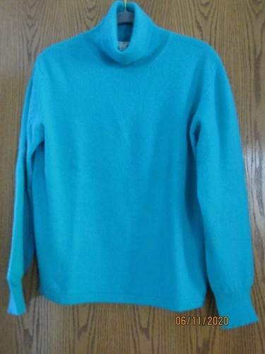 100% Cashmere LS Turtleneck sweater 