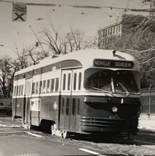 Toronto Transit Commission TTC #4338 Neville Queen Streetcar Trolley Photo