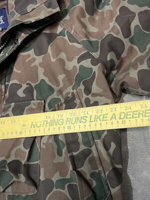 vtg 80's Woolrich Duck Camo Jacket Made in USA Hunting Streetwear