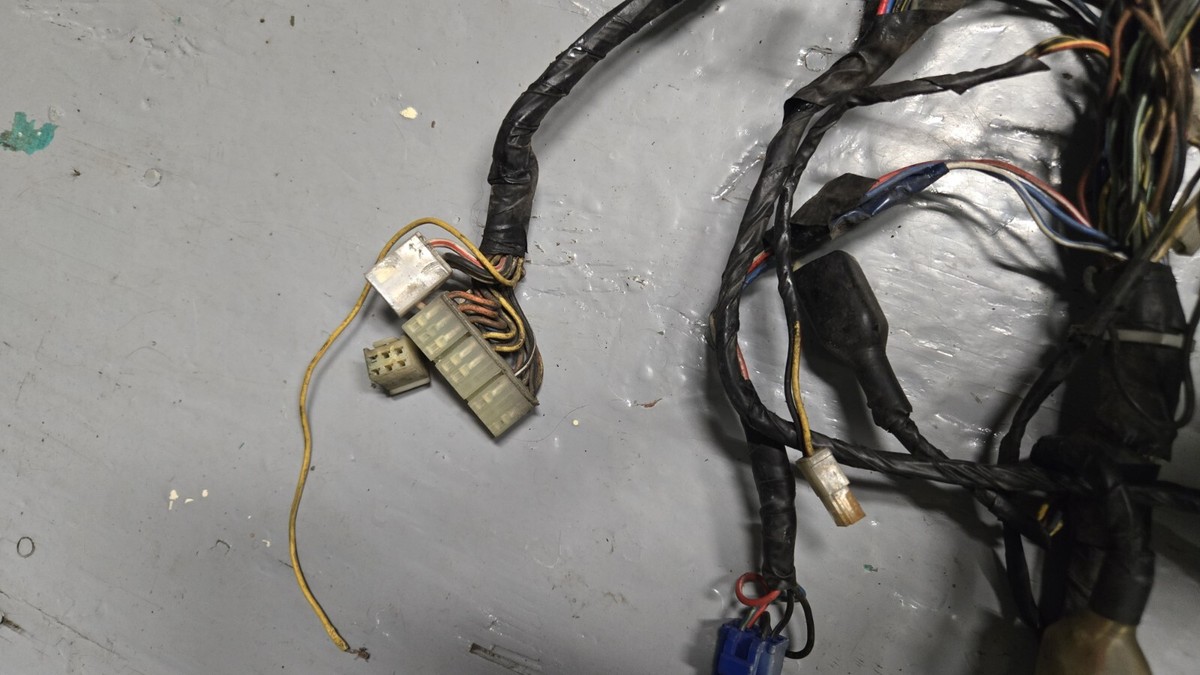 OEM KAWASAKI ZX900A 1985-1986 WIRE HARNESS ASSEMBLY 26001-1740 | eBay