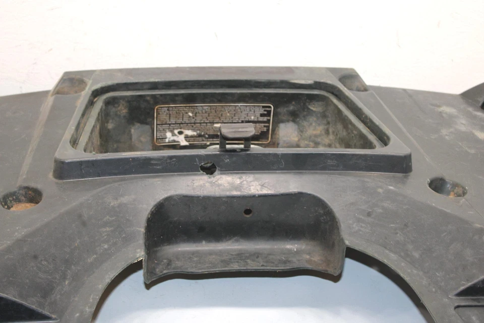 Заднее крыло 06 Can-Am Outlander 400 оригинальное (зеленое) 703500557 AB0 - Изображение 2 из 4