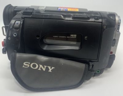 Sony Handycam CCD-TR917 72x Digital 18x Optical Camcorder Silver