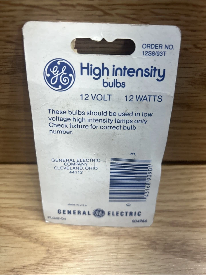 GE Bulbs 12S8/93T 12 Watt 12 Volt  High Intensity Vintage W/original Tag - Image 2 of 2