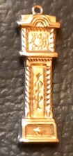 9ct Gold Charm Grandfather Clock 0.9g Hallmarked.