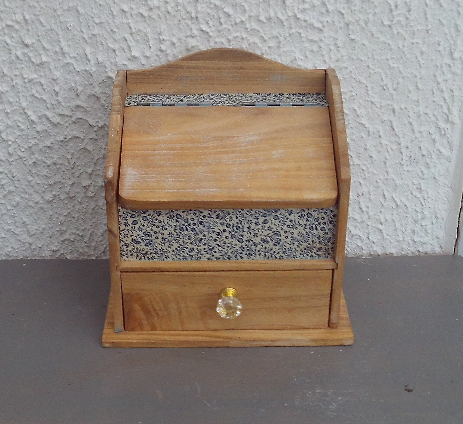 BOITE DE RANGEMENT DECORATIVE AVEC TIROIR