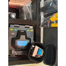 Fiber optic cable welder splicer