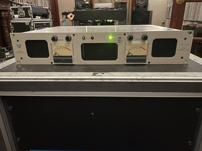 Wohler AMP-2/AM Stereo Audio Monitor Panel Amplifier AMP-2 w VU Meters