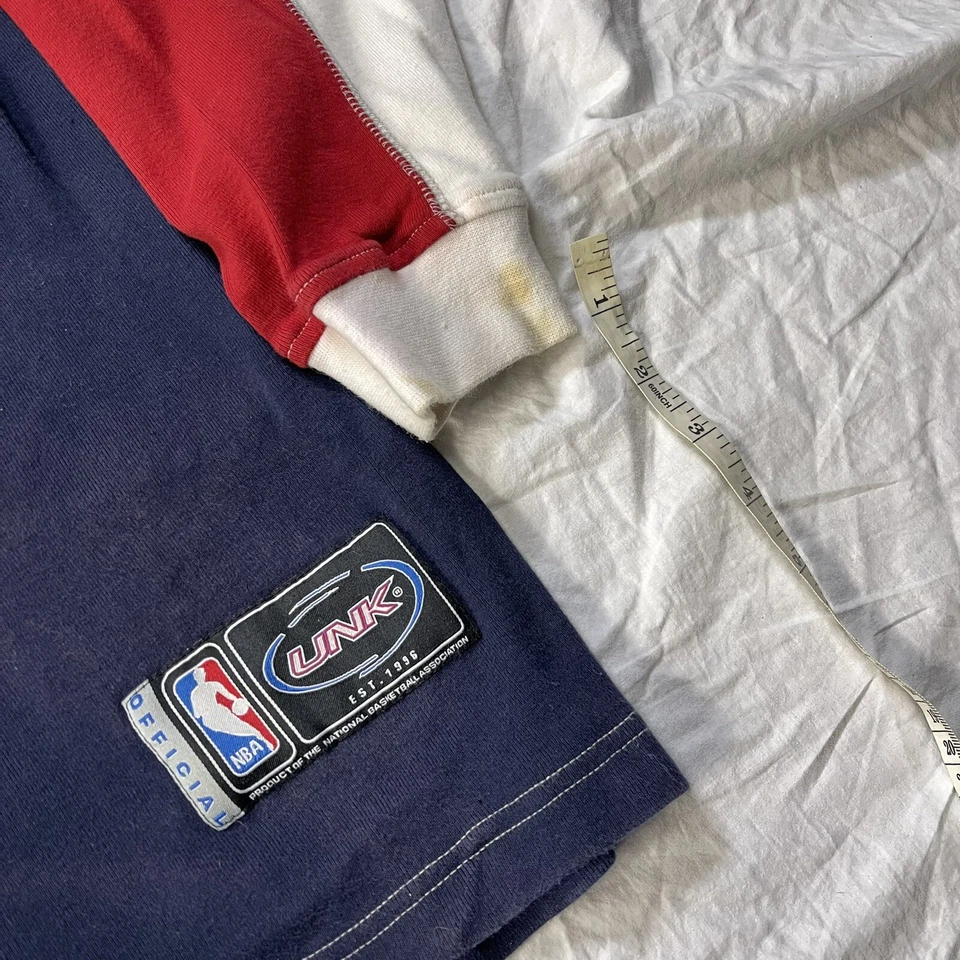 Vintage UNK Cleveland Cavaliers 2XL Shirt Lebron Era NBA Cavs Embroidered *READ* - Image 4 of 4