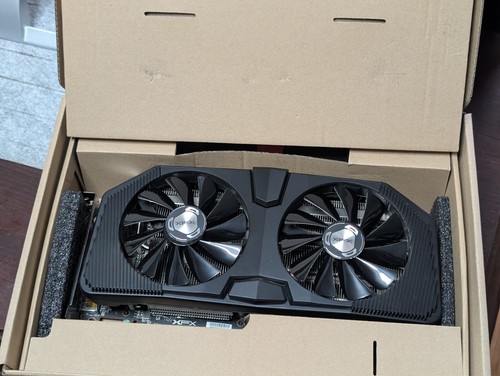 XFX AMD Radeon RX 5700 XT Raw II 8GB Grafikkarte Open Box getestet - Bild 10 von 10