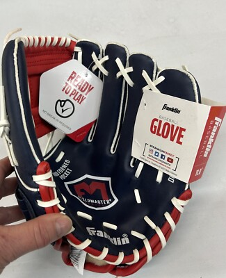 Franklin Field Master Youth Baseball/Softball Glove 22622-11