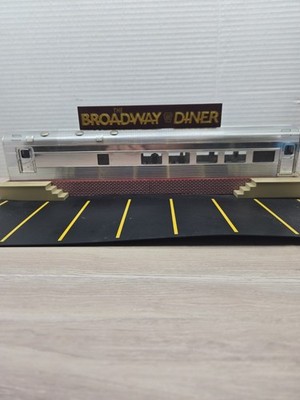 K-line  Broadway Operating  Diner with Light And Sound. Untested O 