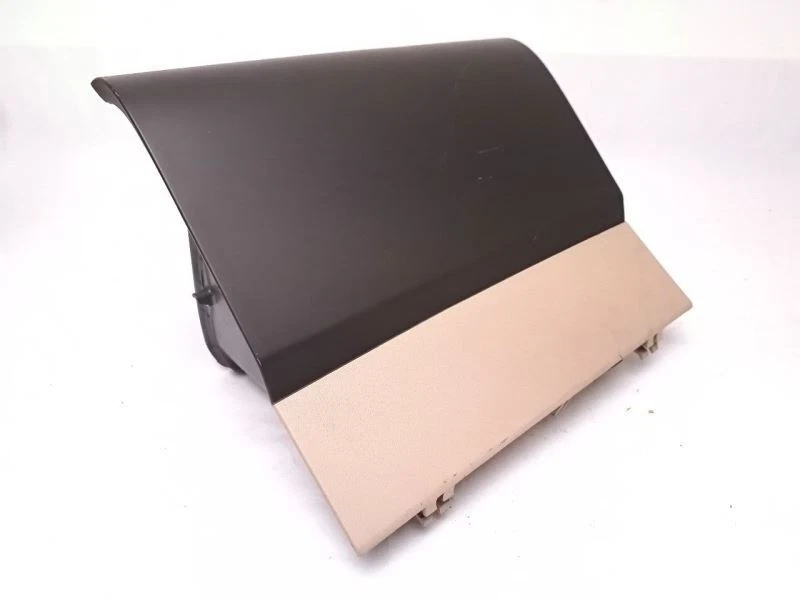 CAJA DE GUANTES para Toyota Prius 2005 Foto 2 de 3