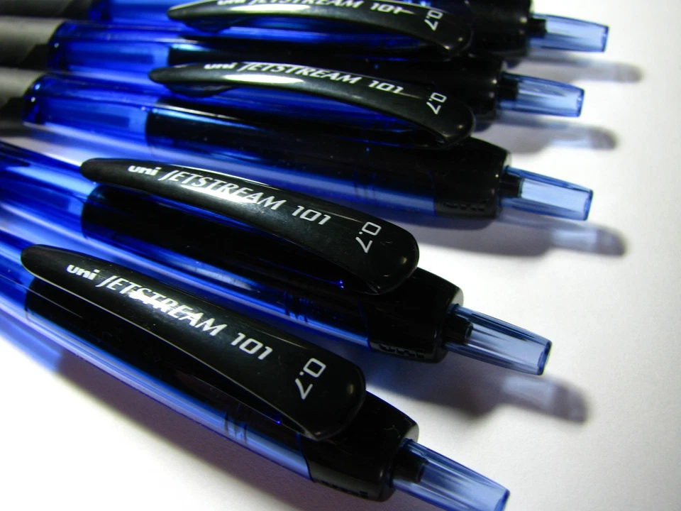 5 x NEW UNI-BALL Retractable Jetstream SXN-101 0.7mm Blue Ball point pen Japan - Image 3 of 4