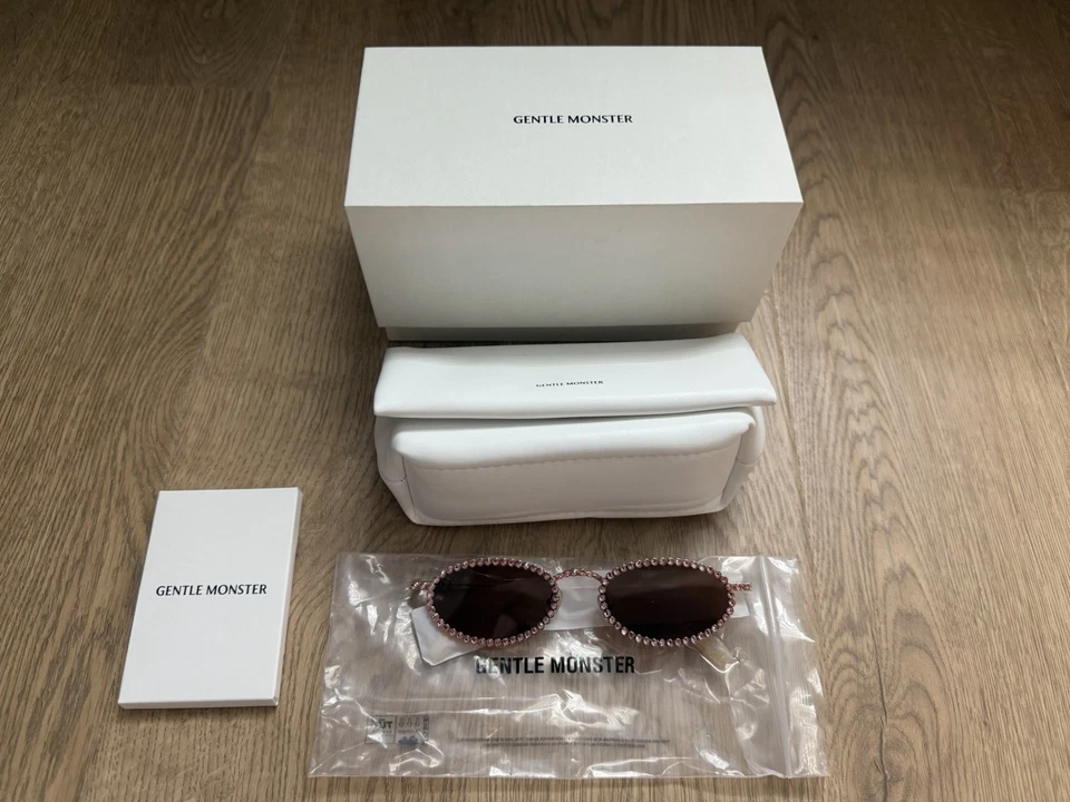 100% Authentic Gentle Monster x Jennie Lesyeuxdenini 02 Round Pink Sunglasses - Imagem 2 de 4