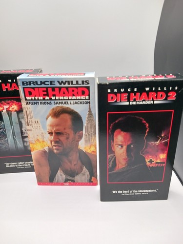 Vintage Vhs Lot Bruce Willis Die Hard Trilogy Blind Date Fifth Element - Picture 5 of 7