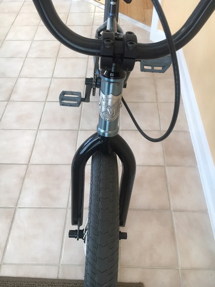 Bicicleta BMX S&M BTM Mike Hoder Personalizada Rara Gyro Tabs Trans Azul Cielo Completa 20.75 Foto 3 de 4