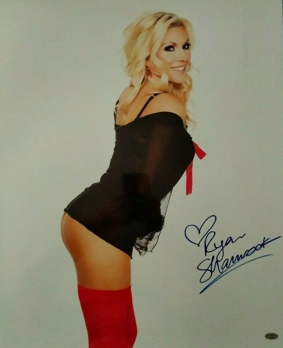 RYAN SHAMROCK aka ALICIA WEBB signed 16x20 Photo w LEAF COA! WWE WWF LOT A  | eBay