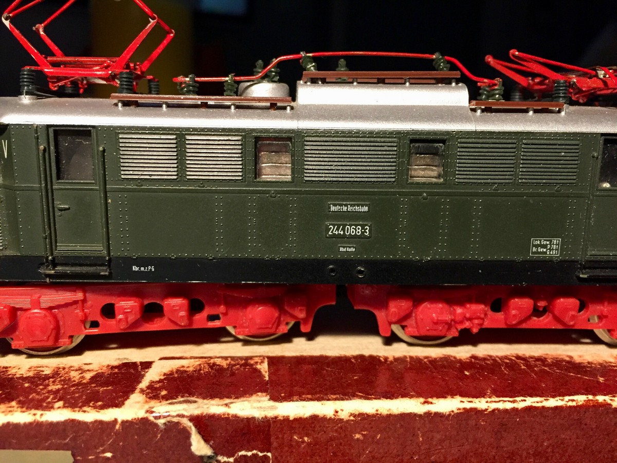 Locomotive électrique BR 103 244-0, DB, Ep IV - FLEISCHMANN 737812