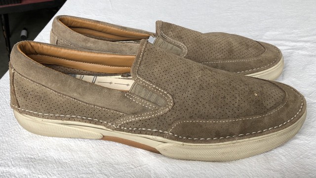 sperry largo slip on