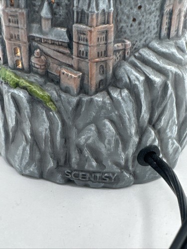Scentsy Harry Potter Hogwarts Castle Full Size Wax Warmer Pre-Owned No Box - Picture 4 of 7