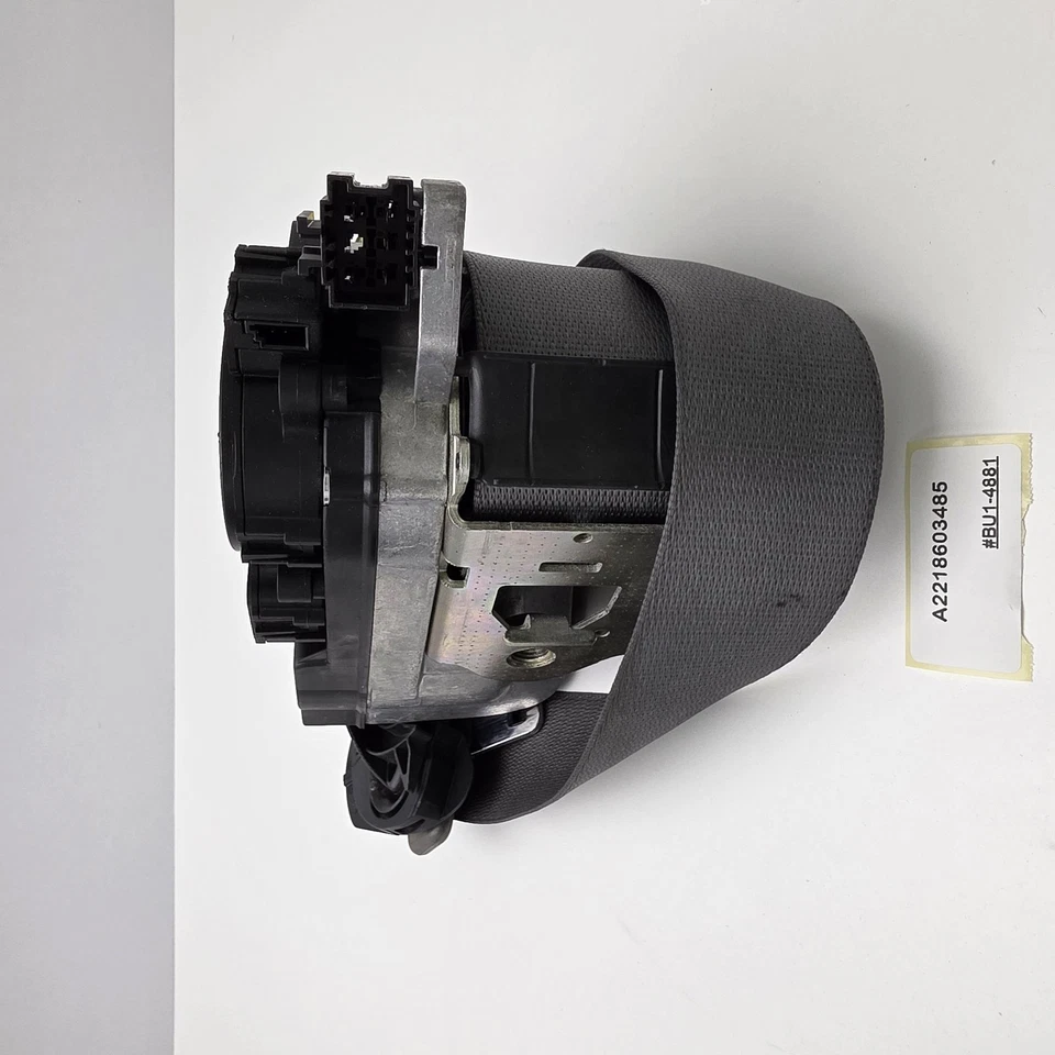 2007-2009 Mercedes-Benz S600 Front Right Seat Belt Retractor A2218603485 - Imagem 4 de 4