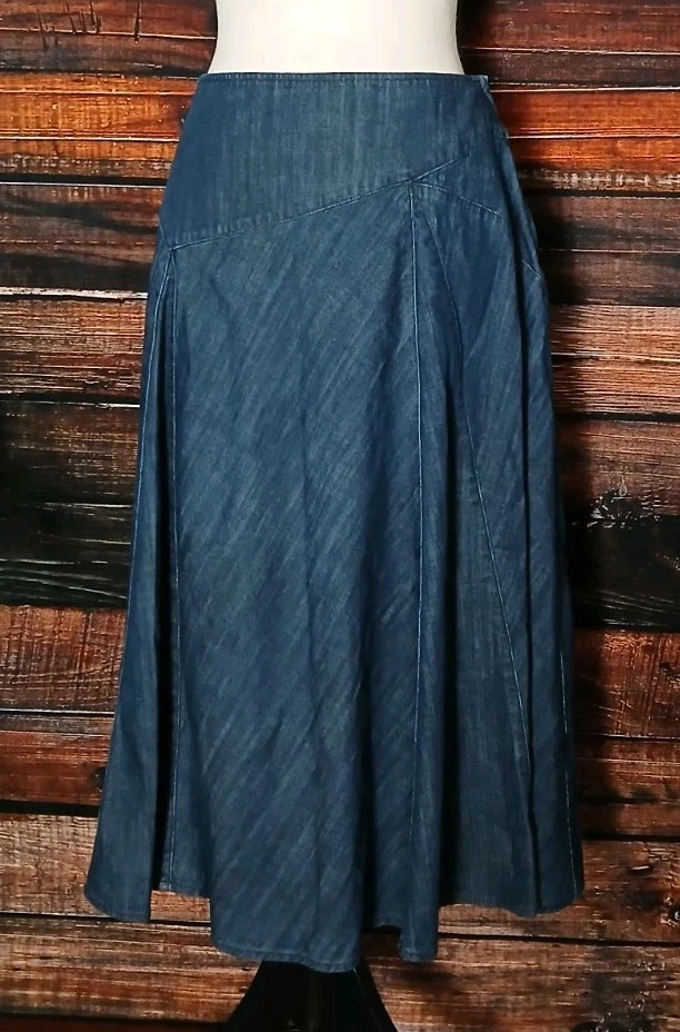 Falda Christopher & Banks Talla 8 Midi Acampanada Denim Azul Jean Cremallera Lateral Panellada Foto 3 de 4