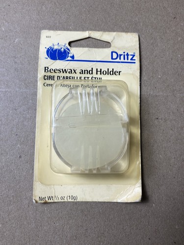 Dritz ~ (622) - Beeswax with Holder