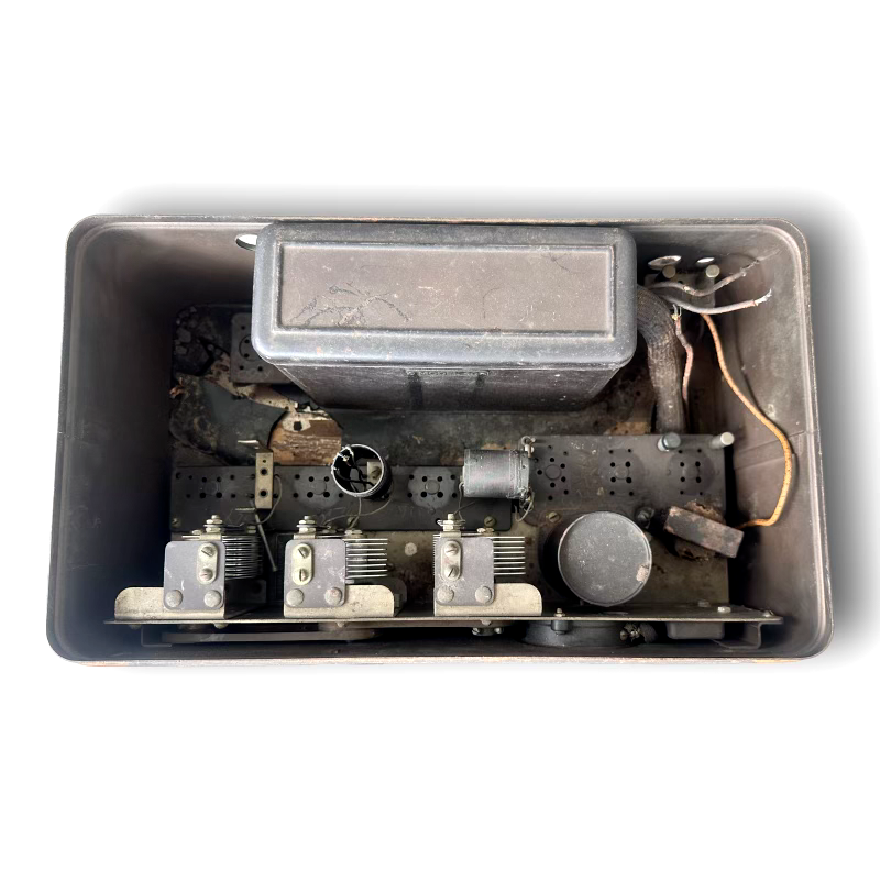 Atwater Kent Radio Model 40 Metal Case Tube Radio RARE Atwater Kent Radio Model 40 Metal Case Tube Radio RARE