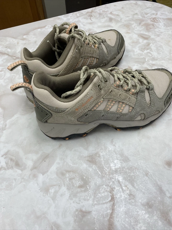 Columbia Tagori Senderismo Trail Zapatos Tenis Tostado Melocotón BL3477-103 Para Mujer Talla 7” Foto 4 de 4