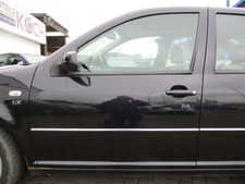 Tür vorne links VW Golf 4 4-Türer Bora BLACKMAGIC LC9Z schwarz