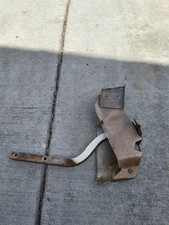 1970 1971 1972 1973 FORD MAVERICK COMET TRUNKLID HINGE DRIVERS SIDE