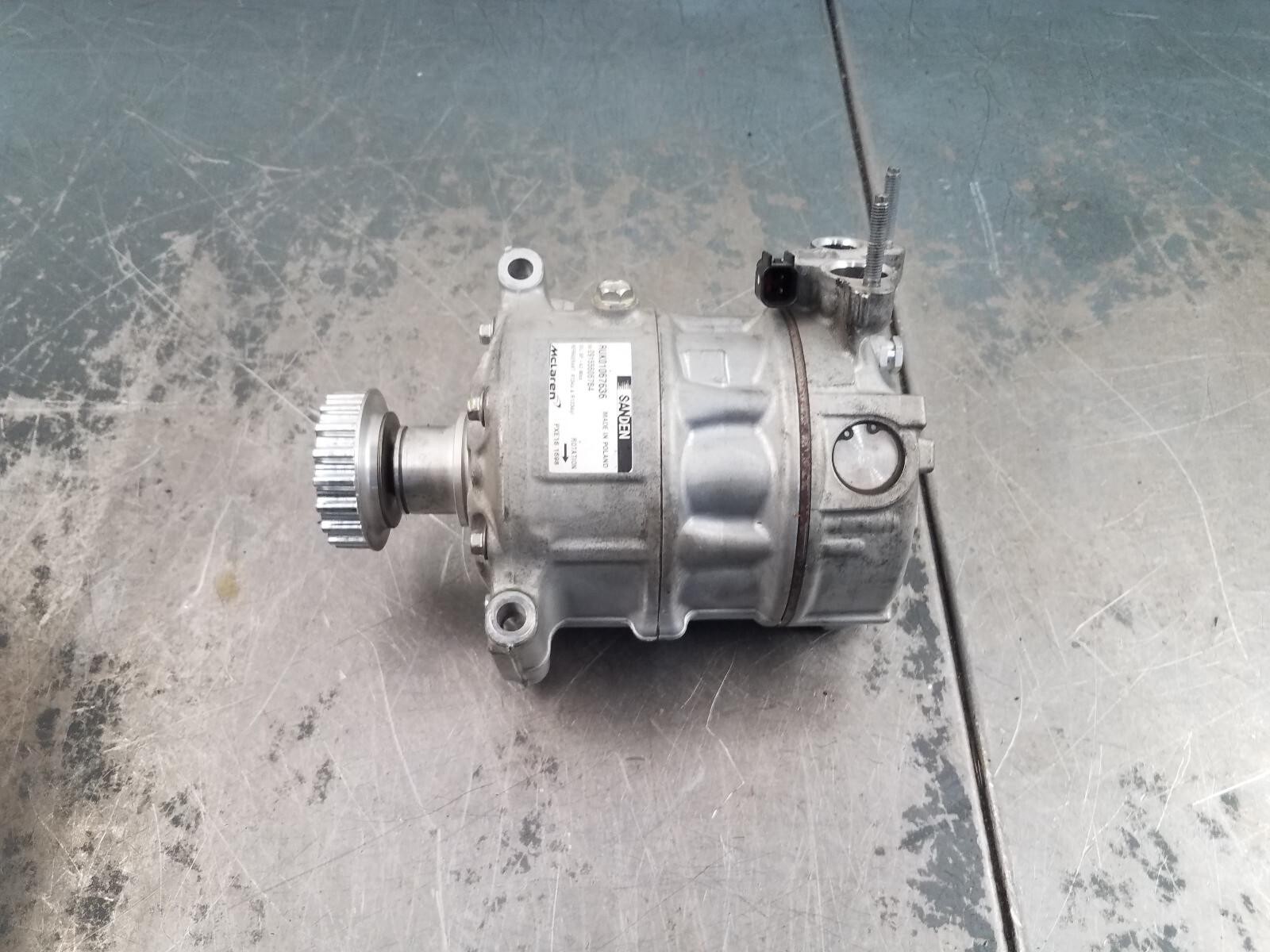 15 16 17 McLaren 675LT MT838T 3.8 3.8L A/C Compressor #1001 H1
