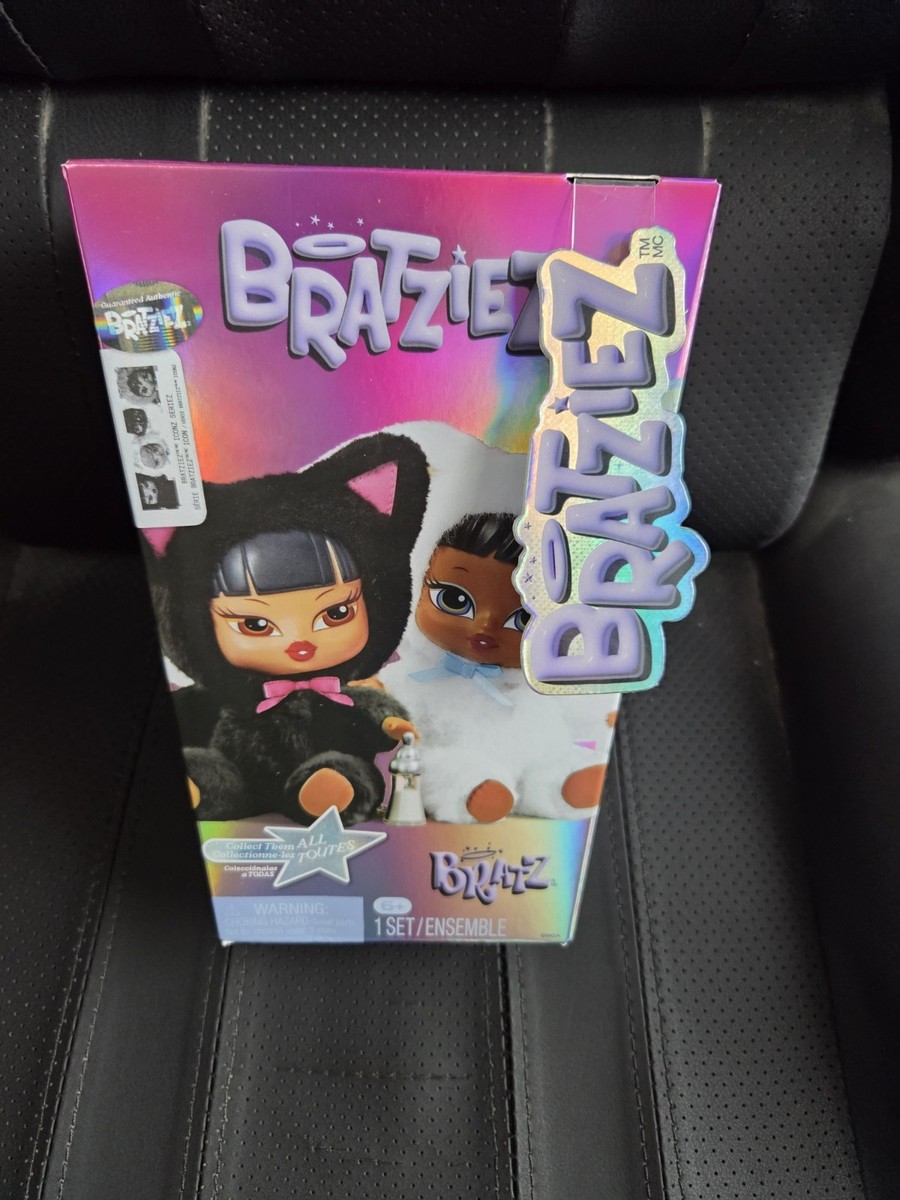Bratz Bratziez Iconz Series Plush Blind Box with Charm Clip