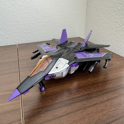 Hasbro Transformers Combiner Wars Leader Class Skywarp Action Figure