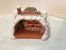 Vintage 1986 Enesco Santa's Workshop The North Pole Village