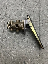 Sealco 6125 Single Circuit Foot Valve 