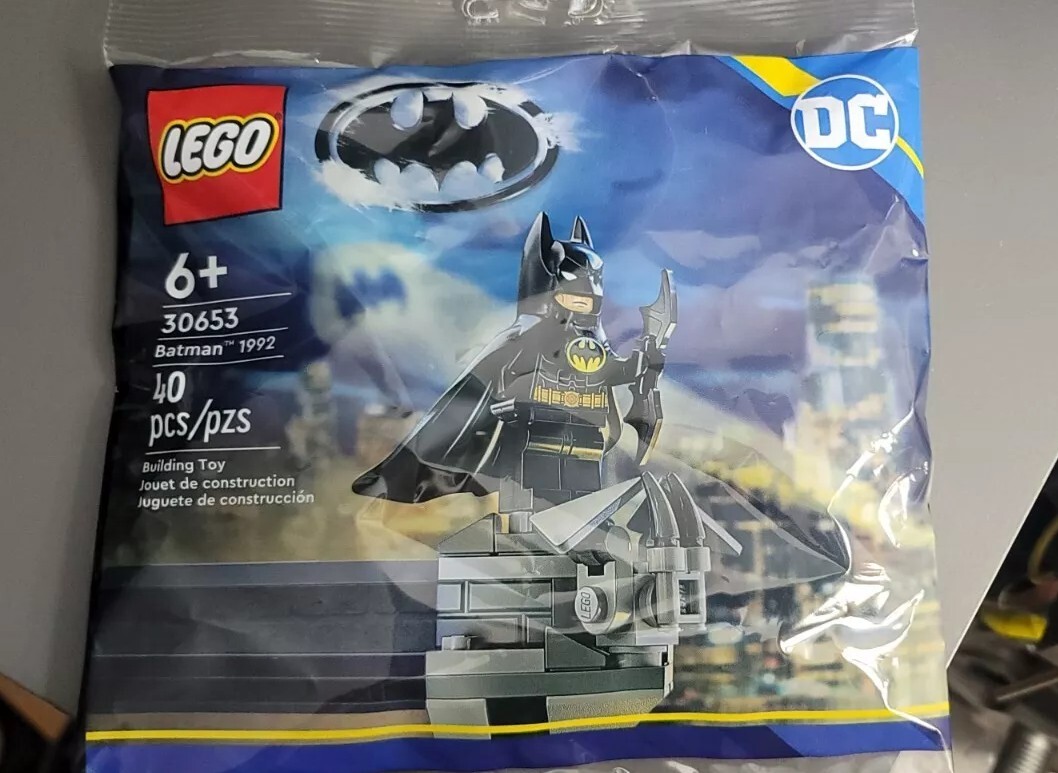 Batman Returns Penguin Batman Lego Penguin's Lair Jokerland